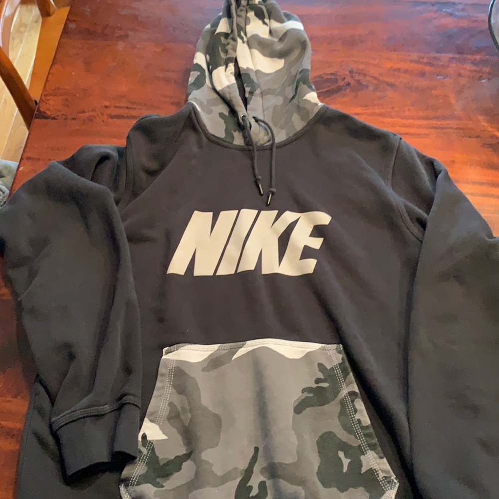Nike Sweatshirt
